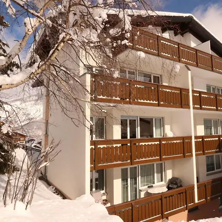Apartment Azur Appartement-fewo 2-bettwohnung Nr- 3 By Interhome Saas-Fee