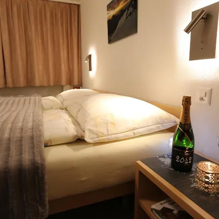 Azur Appartement-fewo 2-bettwohnung Nr- 3 By Interhome Apartment *